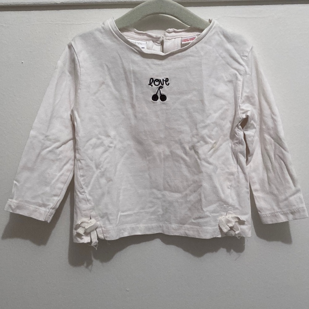 Zara 12-18 month white long sleeve tee. EUC
